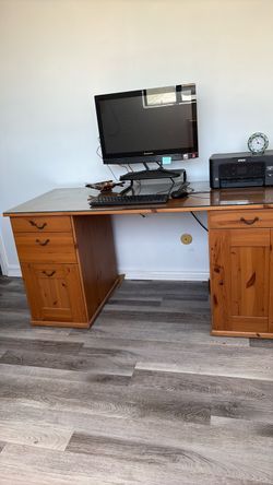 Solid Wood Computer Desk with Drawers