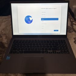 Touchscreen ASUS Laptop w/ Charger