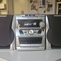 Kenwood 3 disk sound system