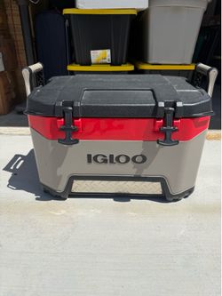 Igloo BMX 52 Quart Cooler ** Sale is Pending **