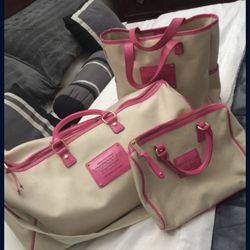 Victoria Secrets Travel Bags 