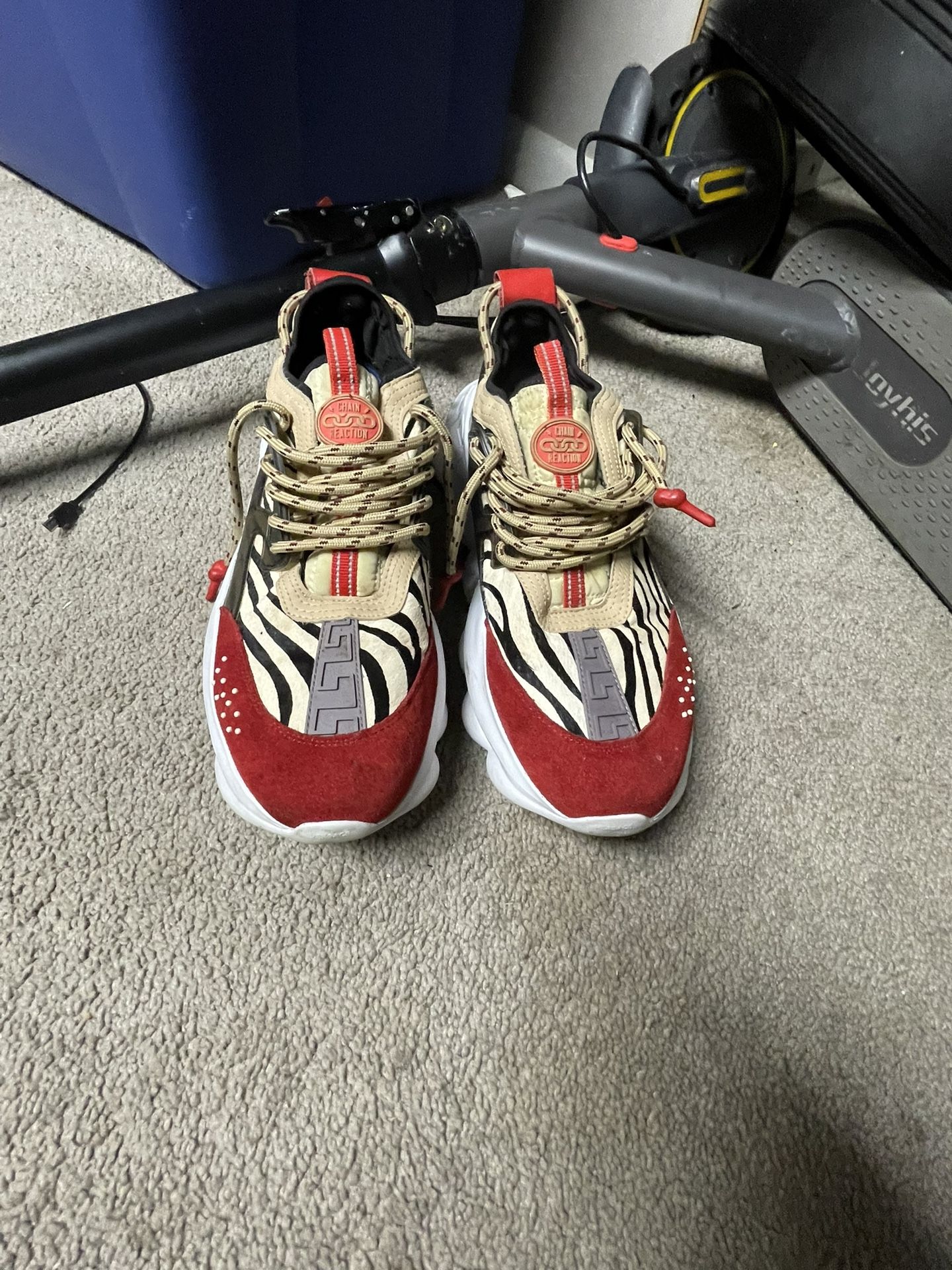 Versace Shoes *chain reaction*