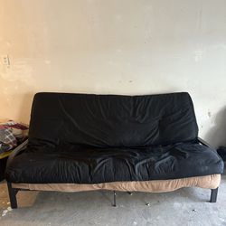 Comfy Sofa Bed/Pull Out Couch
