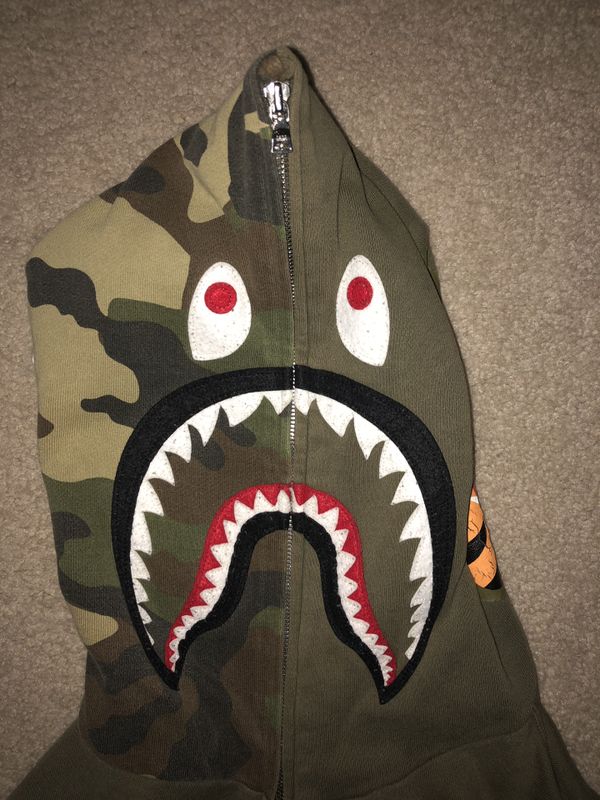 a bathing ape full zip hoodie