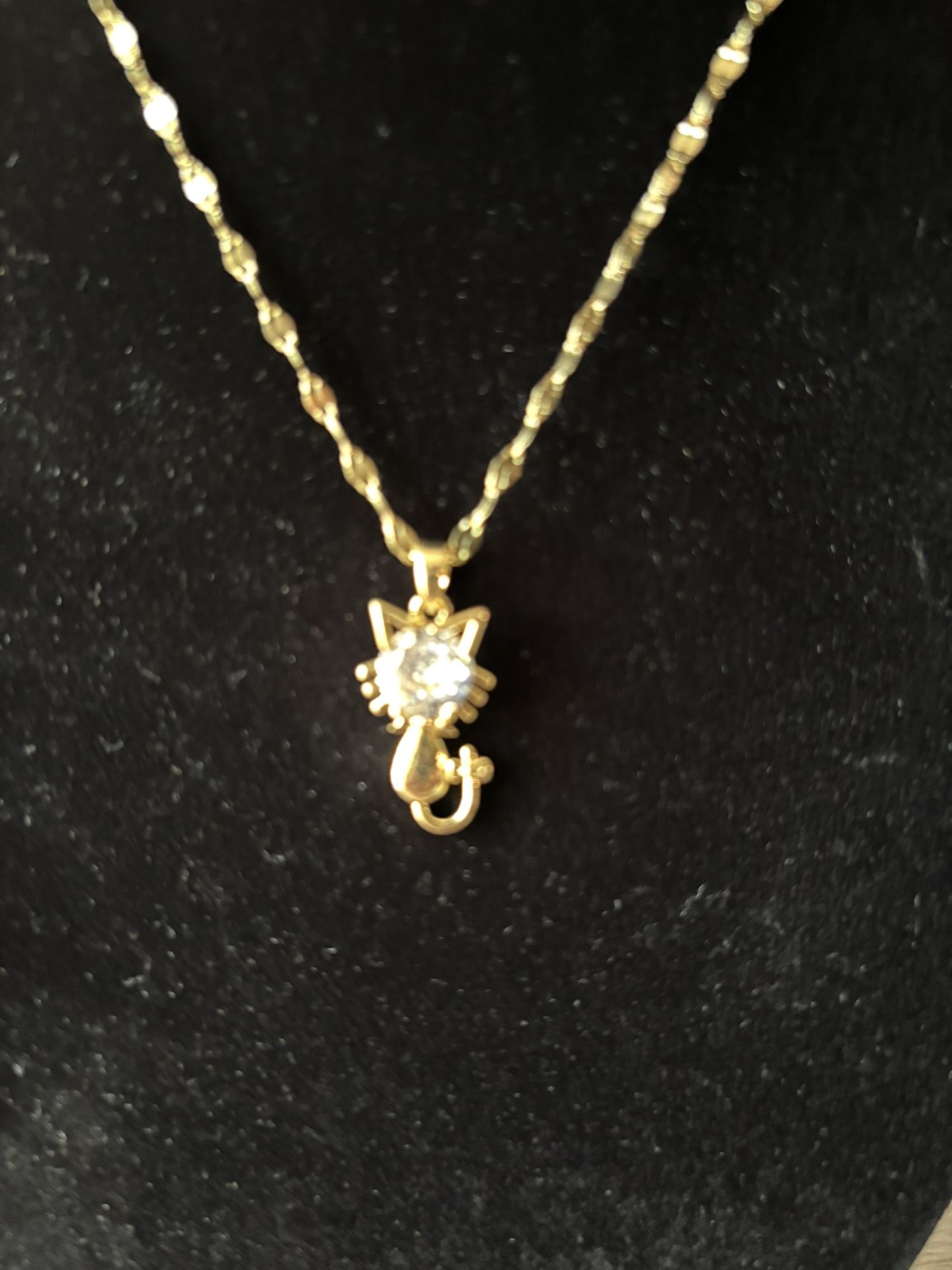 Jewelry Cat Pendant Necklace Stainless Steel New
