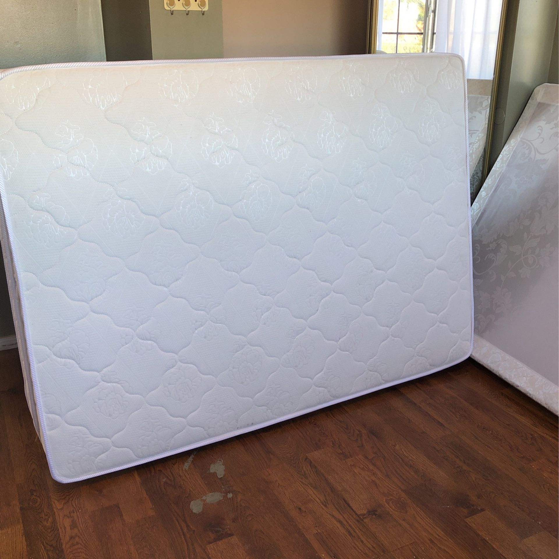 Full Size Mattress Need Gone Today