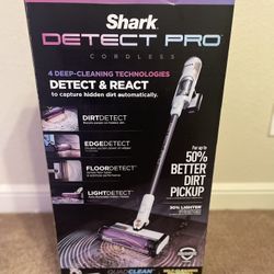 Shark Detect Pro Cordless Stick Vacuum with QuadClean Multi-Surface Brushroll - IW1111