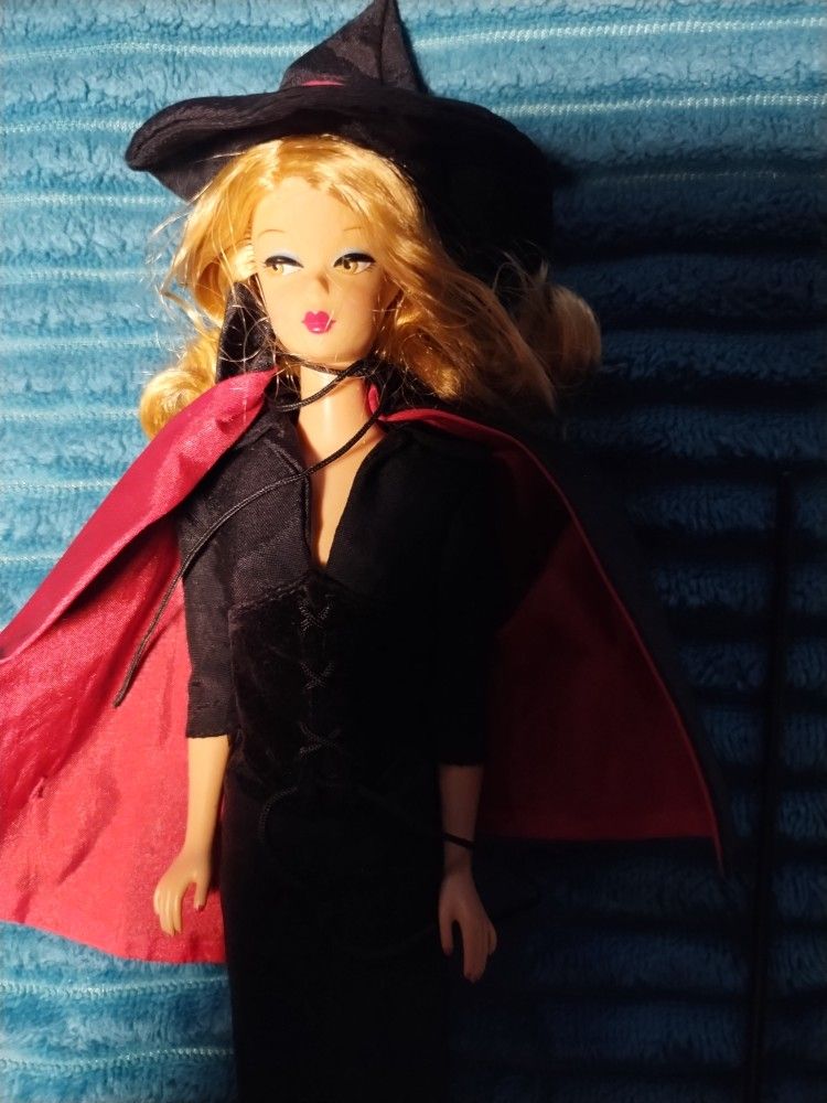 Samantha Bewitched Barbie Doll In Excellent Condition