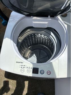 Small washer machine