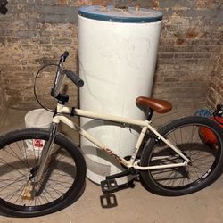 600-650$ 