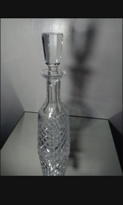 VINTAGE WATERFORD CRYSTAL DECANTER WITH STOPPER 13"