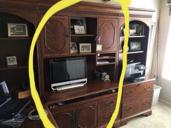 Desk with hutch