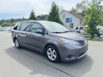 2017 Toyota Sienna