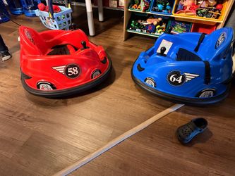 Kids Electric Bumper Cars – Red & Blue Set