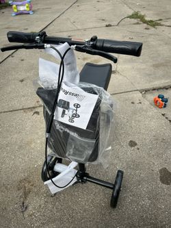 New Blessreach Knee Scooter