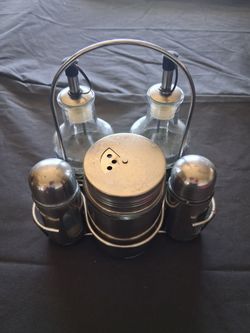 5-Piece Condiment Set with Caddy