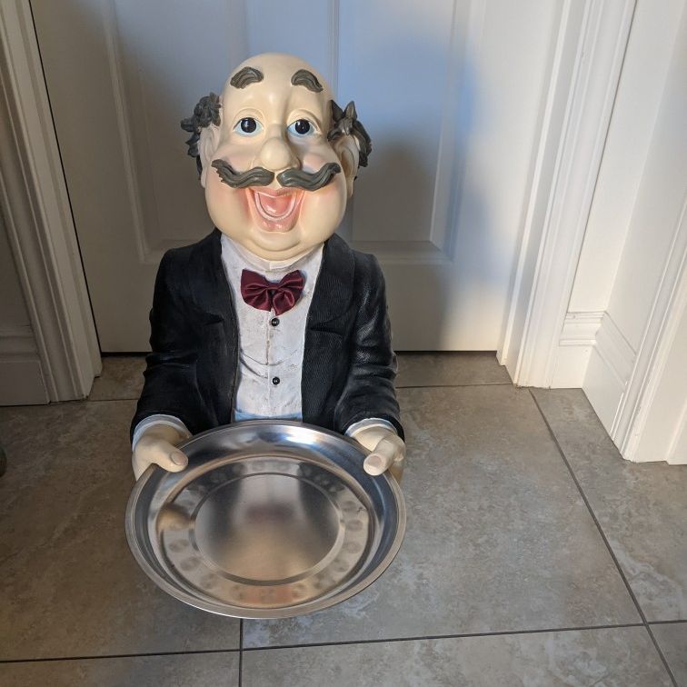 Butler Statue Holding Tray 25" Tall Home/ Restaurant Decor