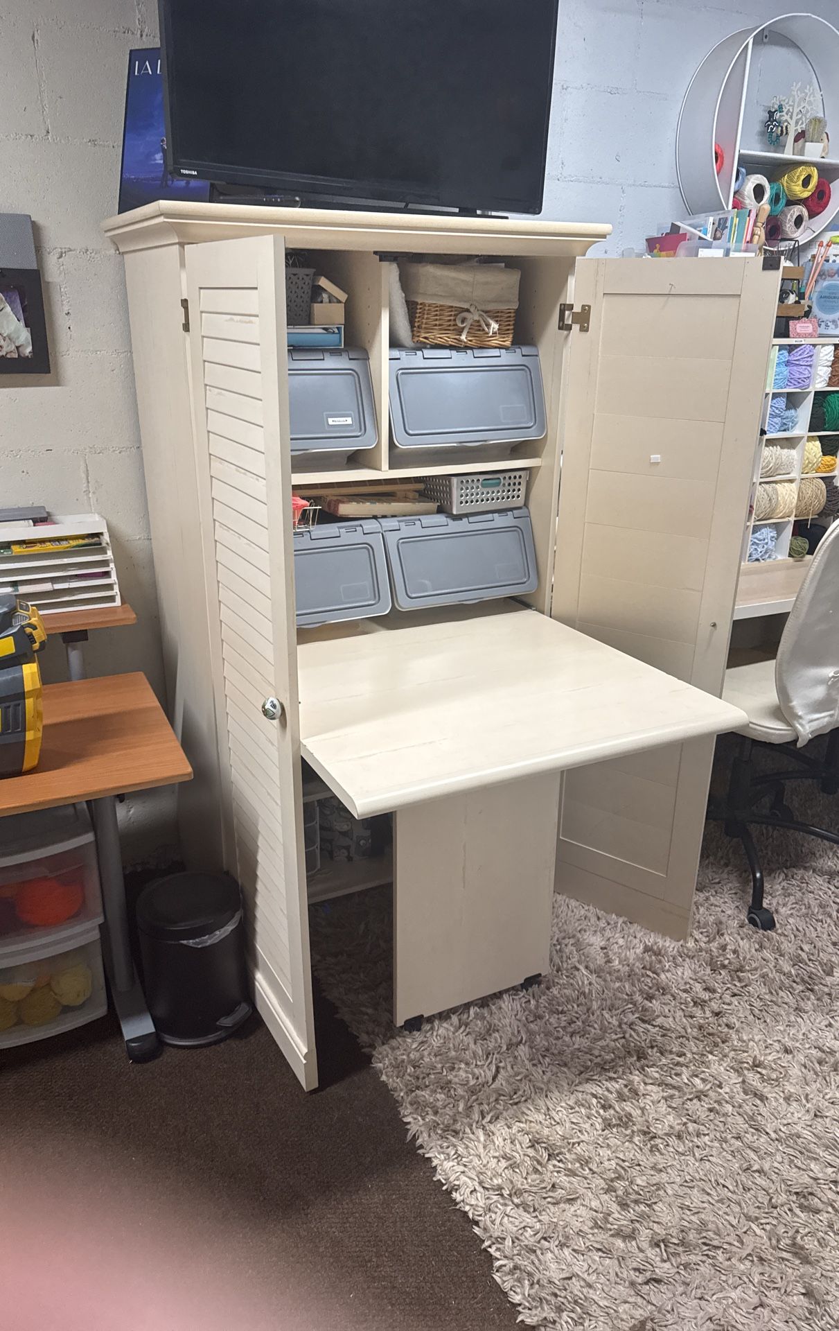 Fold Up Desk And Storage