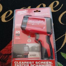 Milwaukee 12,:1 Infrared Temp Gun
