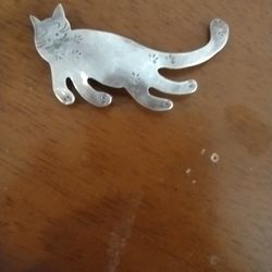 Sterling Silver Cat Pin