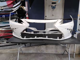 Lexus ES 2019-2024 front bumper oem