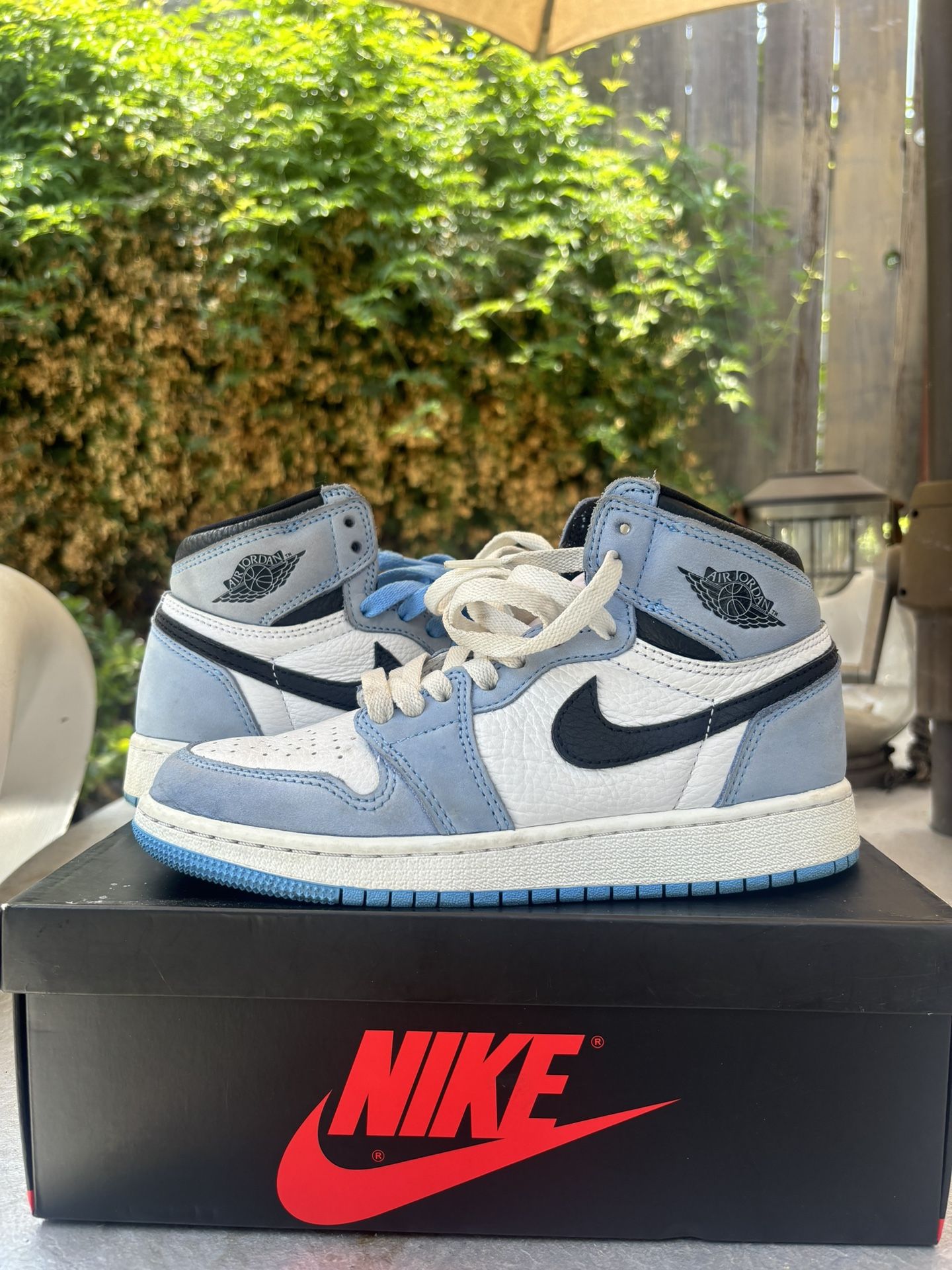 Jordan 1 University Blues