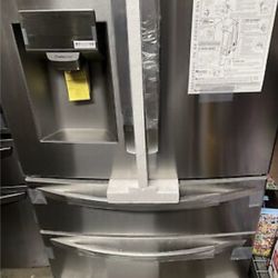 BRAND NEW SAMSUNG REFRIGERATOR FOR SALE