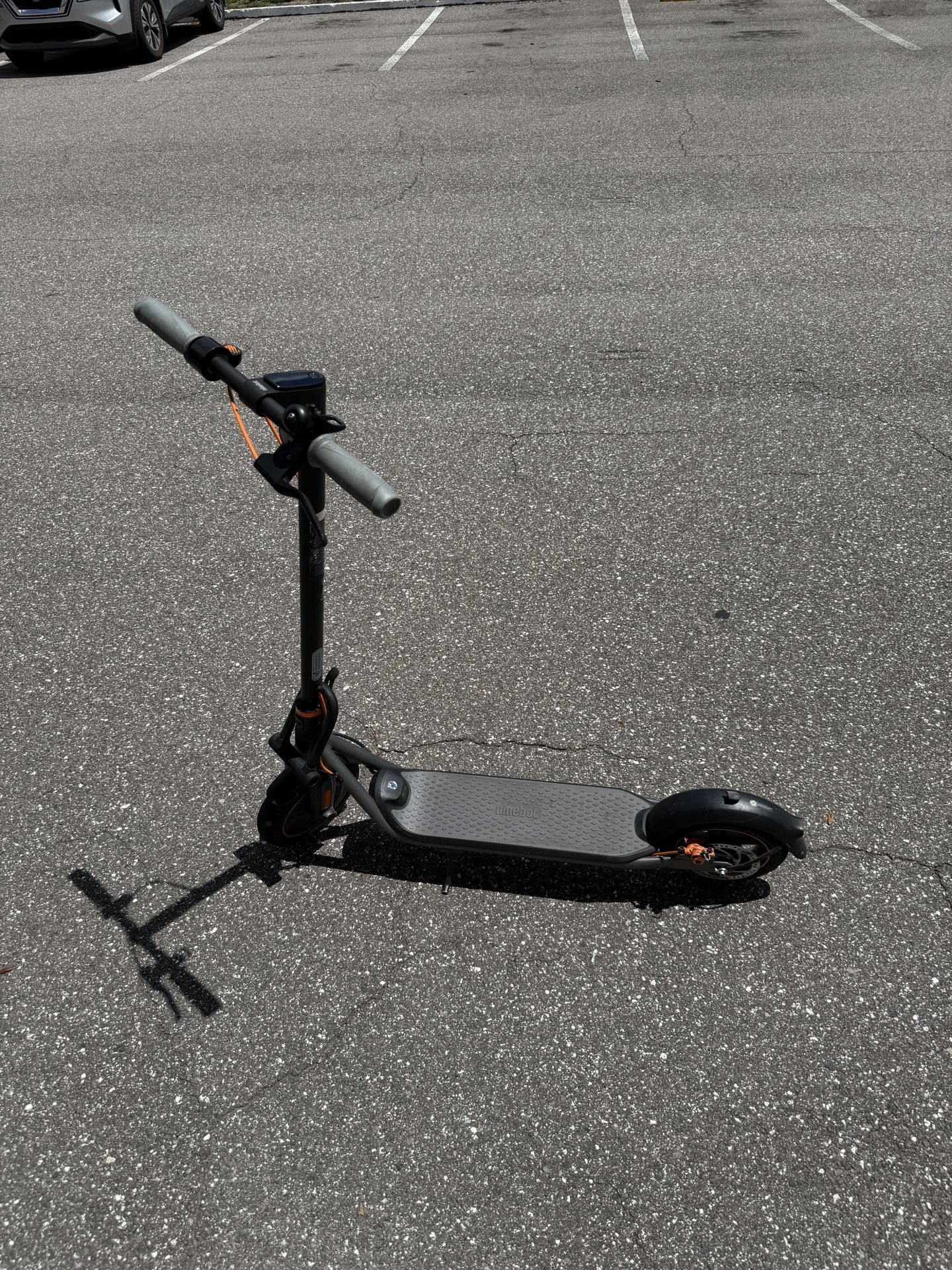 Electric scooter