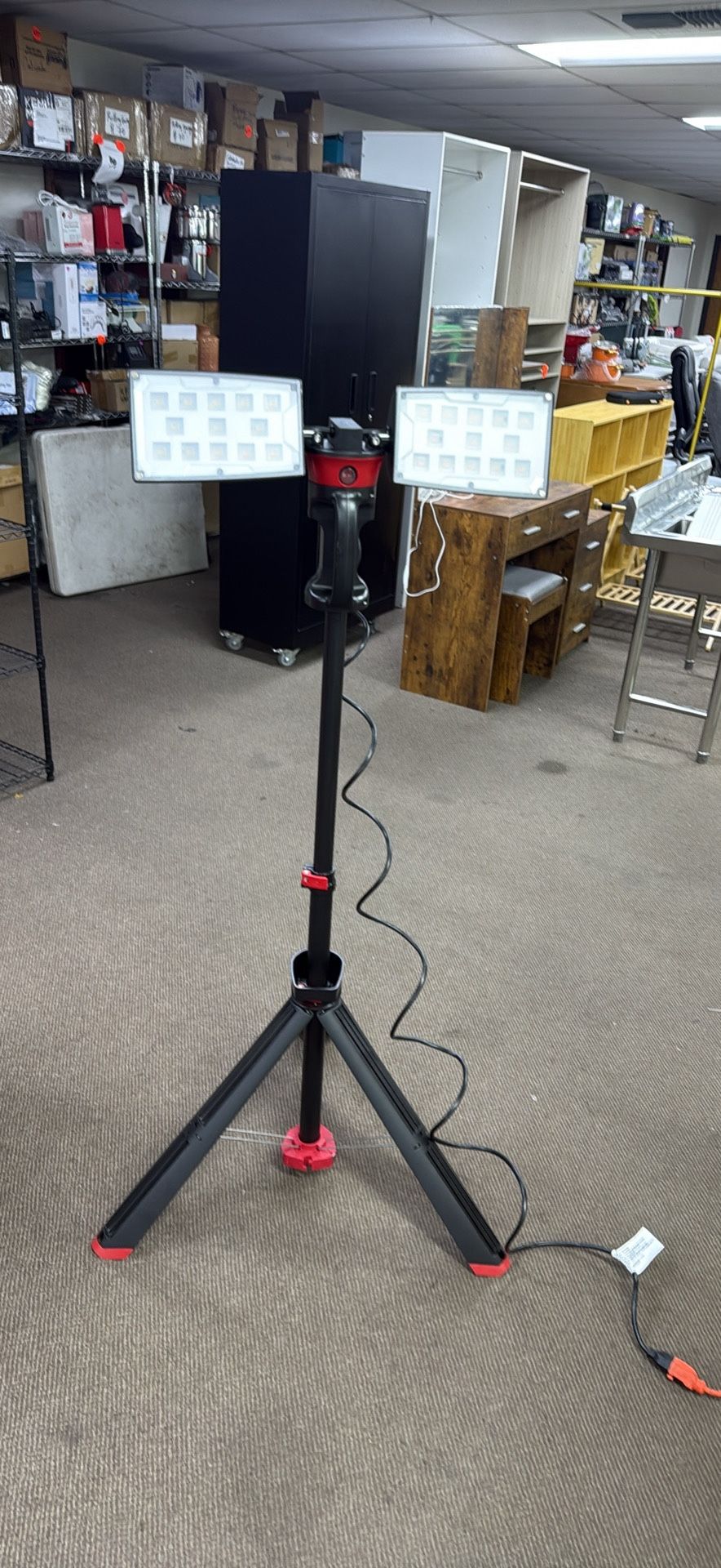 7000 Lumens Portable Corded LED Work Light with Tripod