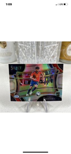 2023-24 Panini Select FIFA Lamine Yamal Field Level True Silver Rookie Card!