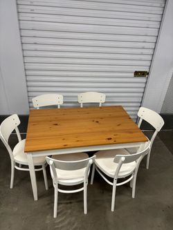 Table chairs