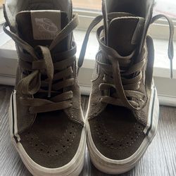 Y4 vans high top