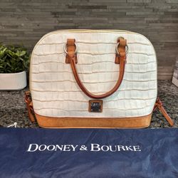 Dooney & Bourke Handbag