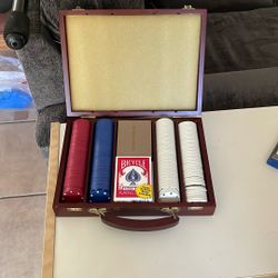 Vintage Poker Chip Set