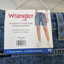 Woman's wrangler jeans shorts