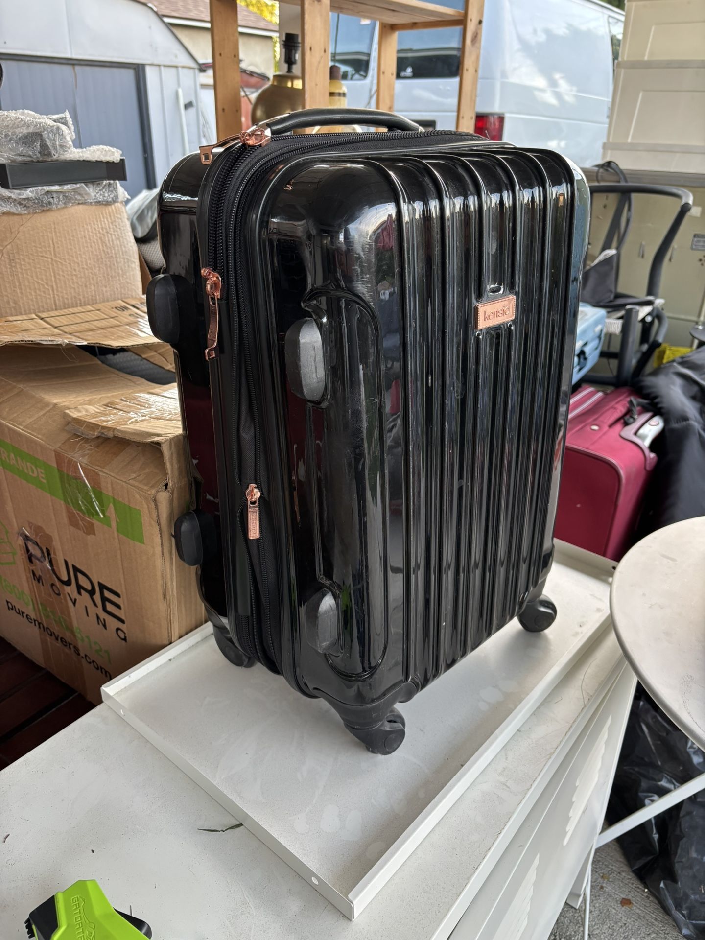 Kensie Black Carry On Suitcase