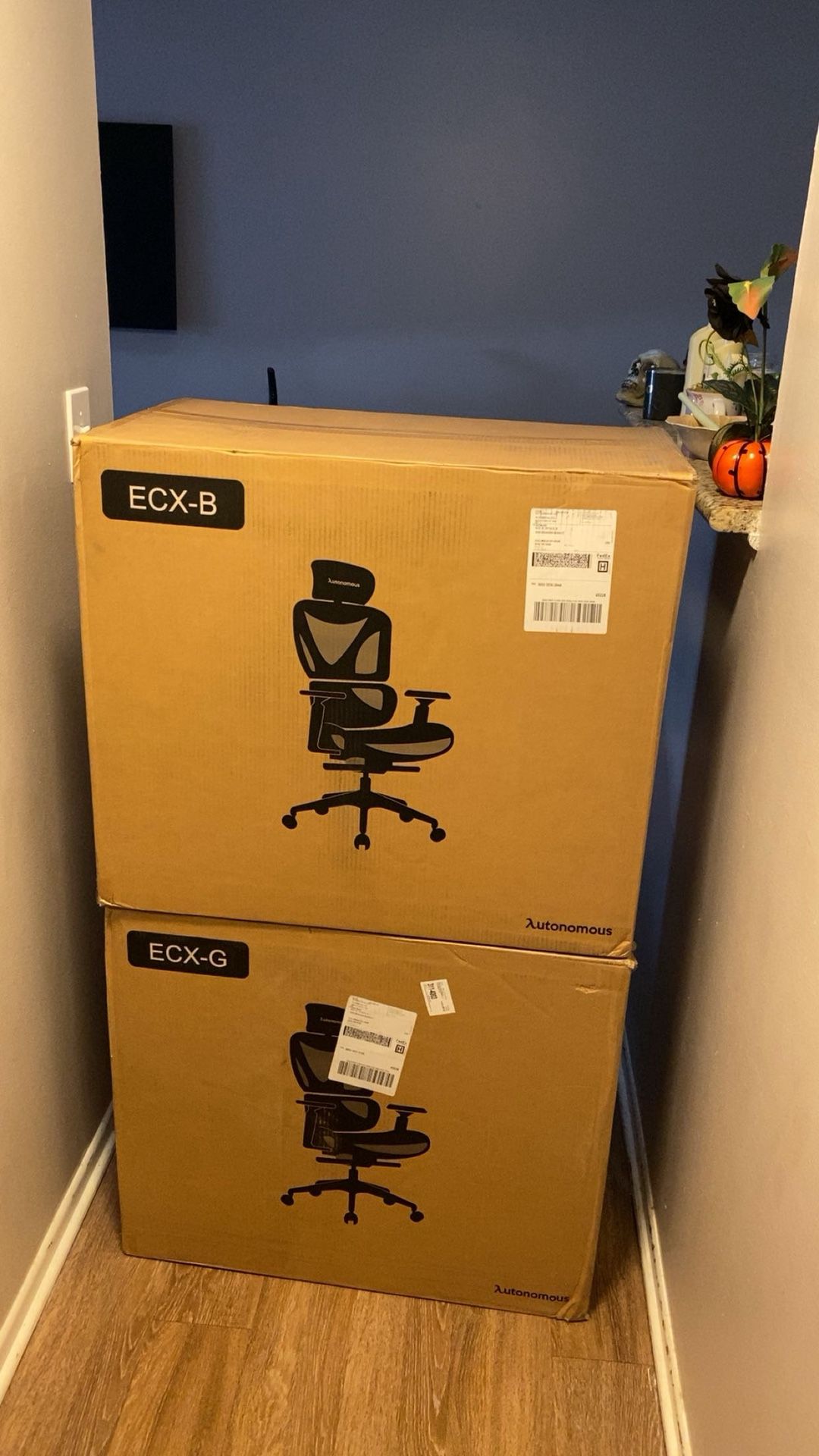 Autonomous Ergo Deskstop Chair New In Box 