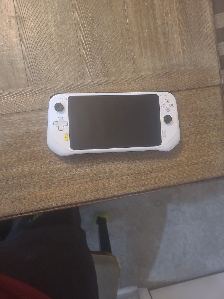 Logitech Gaming Handheld