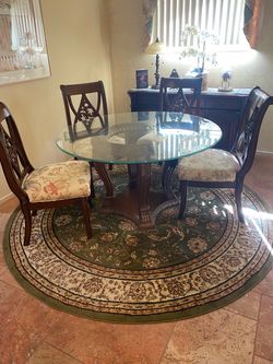 Dining Table and 4 chairs