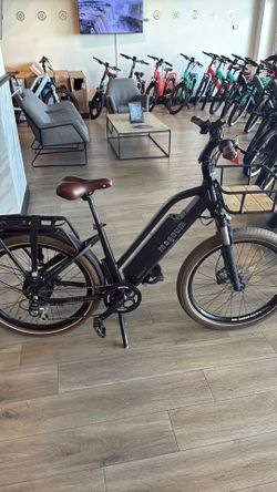 E-bike: Metro X by Magnum Certified; 1 Available
