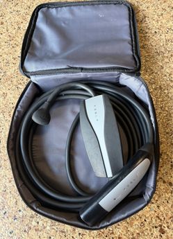Tesla mobile charger