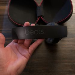 Beats Headphones Wireless With Noise Cancelation. 