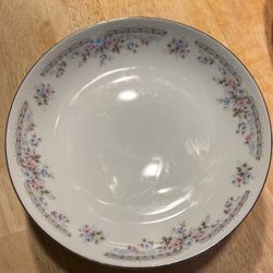 5 piece vintage antique Crescent fine china by Ranmaru Rose Point Japan