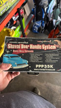 Popper door lock