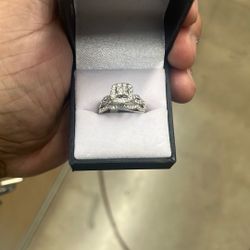 Wedding Band 14k 5.1grams Size 7