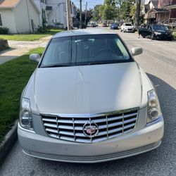 Cadillac DTS