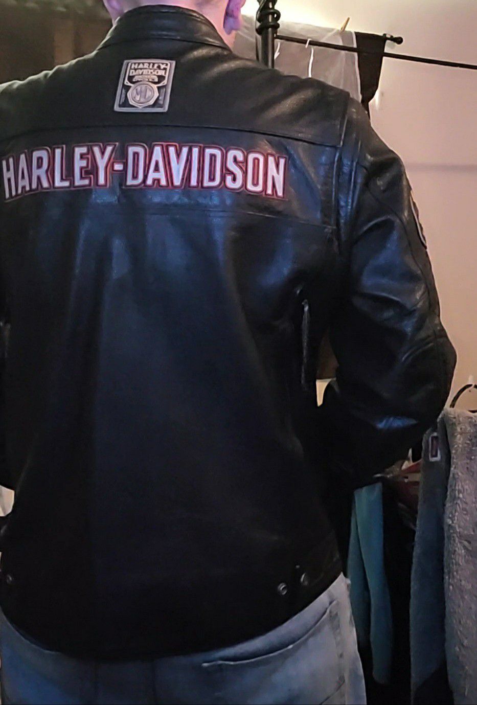 XL 100% Leather Authentic Harley Davidson Riding Jacket