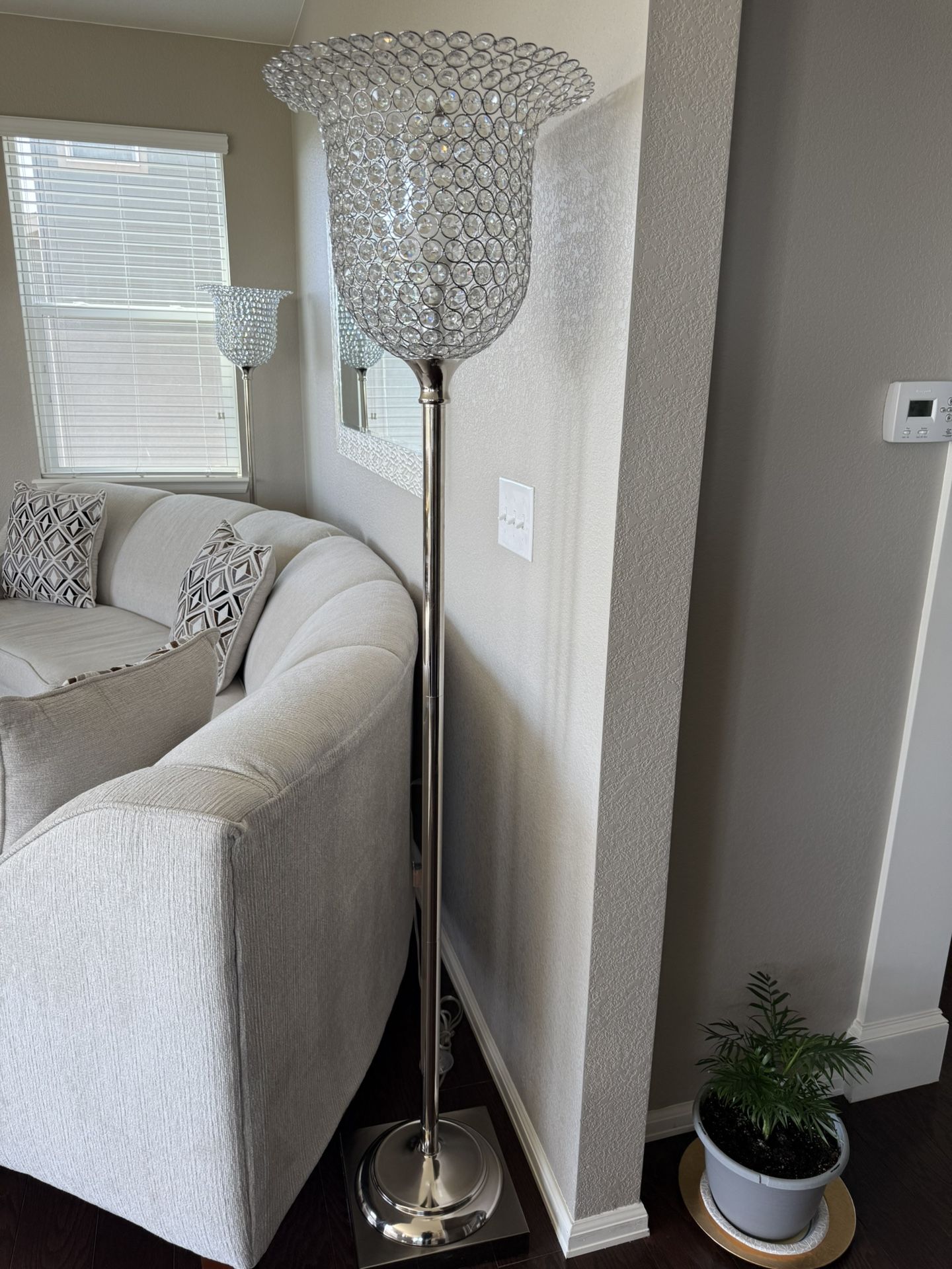 Elegant Crystal Floor Lamp