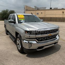 2017 Silveradooo Rápida Aprobación 4795DP