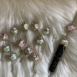 Beads for beadable pens